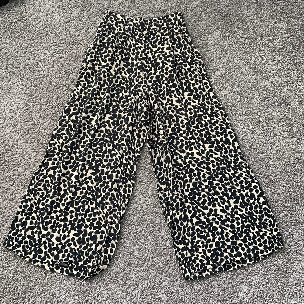 H&M, 2, Black and Tan Cheetah Print